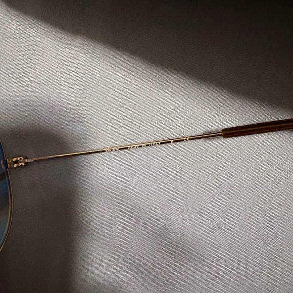 Ray Ban Aviators - Picture 4 of 4